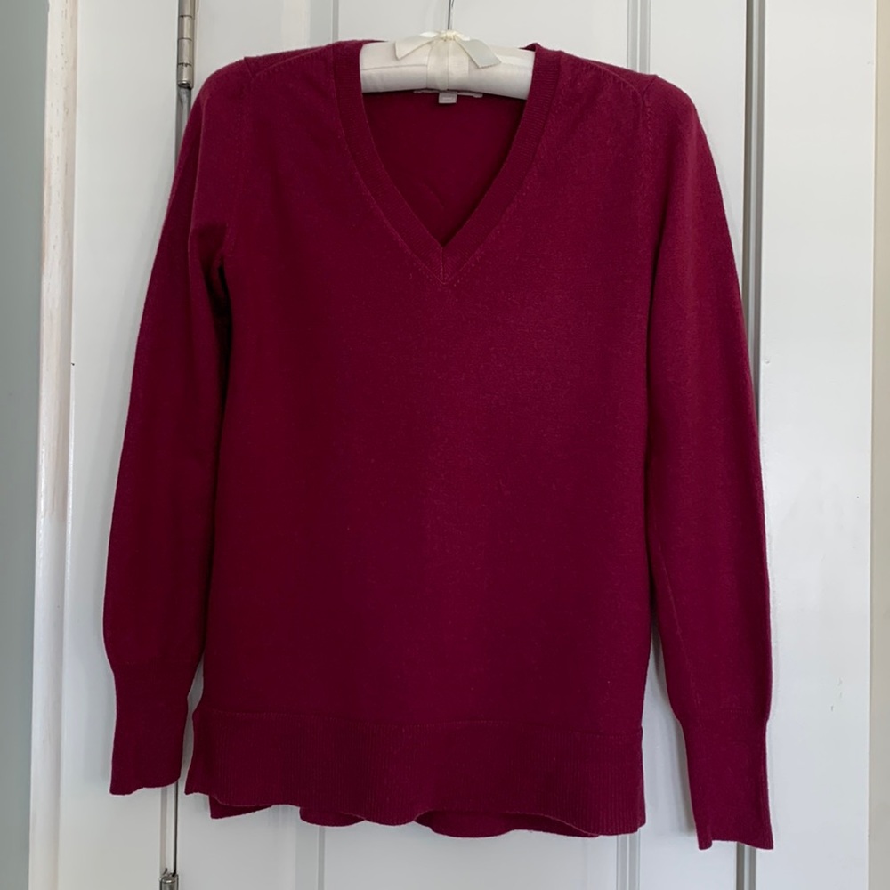Banana Republic extra fine merino wool sweater, plum - Size XS